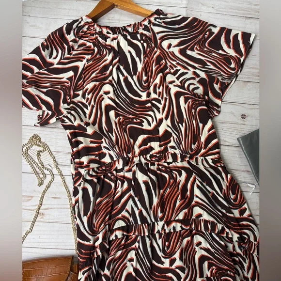 Anthropologie loose fit dress - Picture 3 of 5